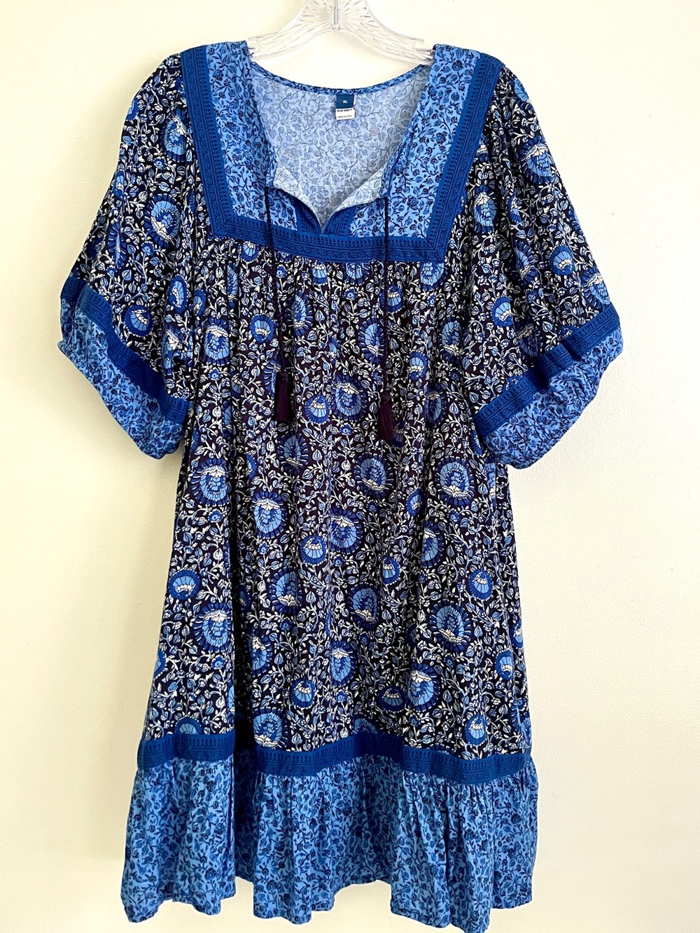 Old Navy Blue Floral Dress XL Multi Pattern Pockets Cottagecore Boho Pullover